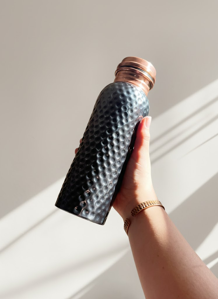 Botella Cobre Negra